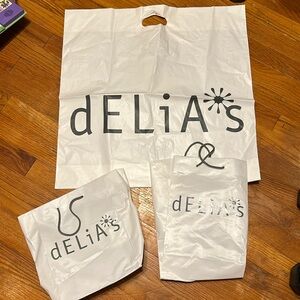 Delia’s Bags